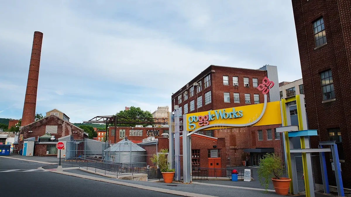 GoggleWorks Center for the Arts
