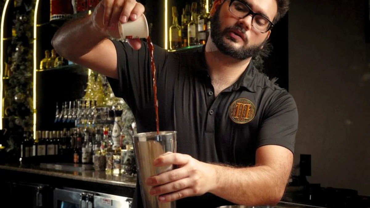 Midtown Sip, Savor, Social